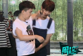 时尚圈上升势头最快的“带货小花”原来是他