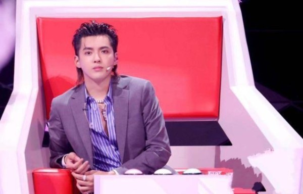 选秀“最快”的淘汰，上场还没5秒就遭淘汰，网友：看脸选人吗？