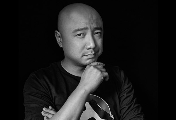 徐峥打伤女记者指其侵犯私人空间 明星隐私界限到底在哪?