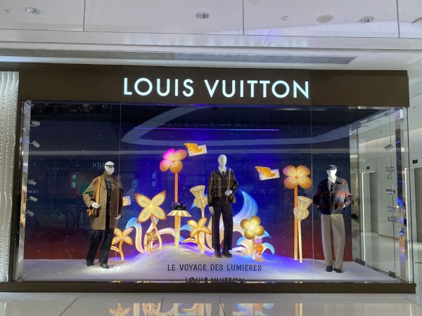 中国奢侈品市场出现复苏微光