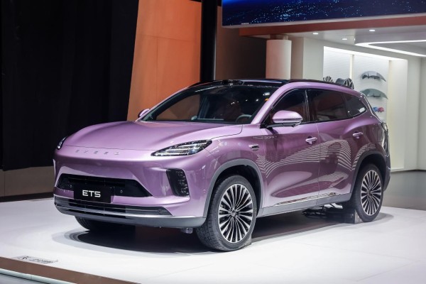 94b2e1a3455d4e809325bd87531fadc8