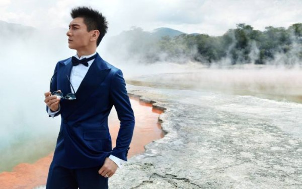 明星的奇葩出道方式,高圆圆啃鸡腿,吴奇隆大声叫卖吸引星探