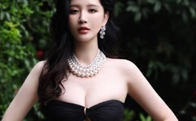 张萌｜这比例！这曲线！黄金三围真不是吹的