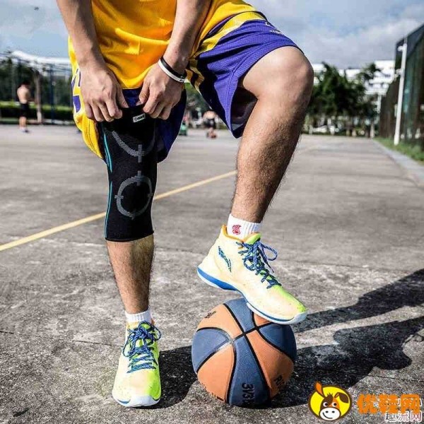 好看实用的运动服饰装备防具推荐 运动服饰装备防具有用吗