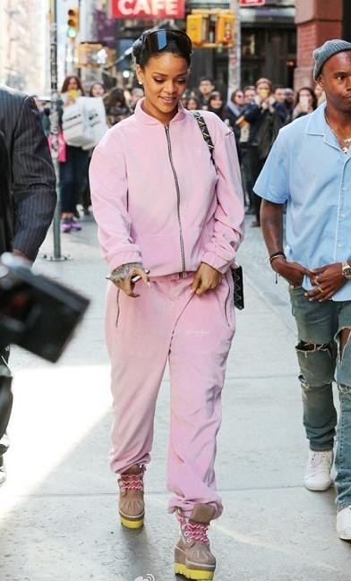 明星们的运动套装，你觉得谁的最好看？