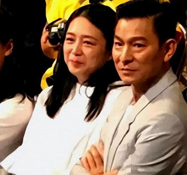 刘德华分享婚姻心得:半年未与朱丽蒨通话,强调彼此独立需求