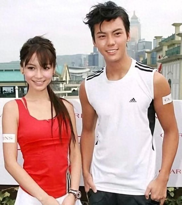 旧照热议:杨颖陈伟霆亲密合照曝光,真相在时间线里?