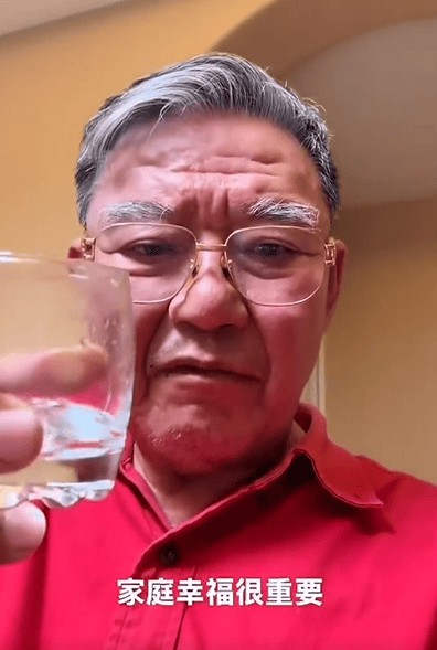 老戏骨李立群回应三个孩子都没结婚：家庭幸福很重要