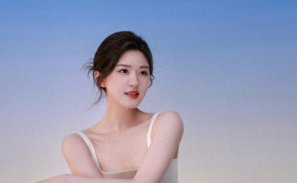 商业价值｜公关粉丝作品合力撑腰，赵露思为何仍被市场保留？