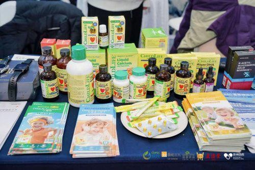 ChildLife童年时光亮相成长大会 明星产品引爆线下药店渠道关注
