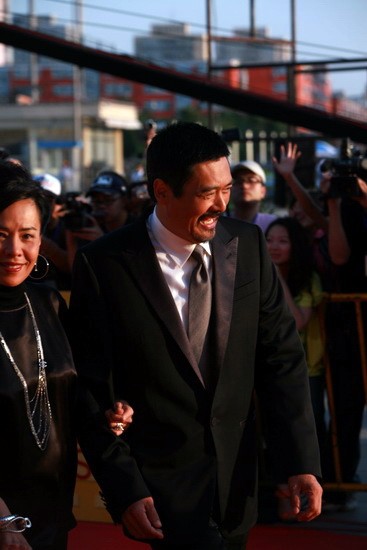 华表红毯时尚点评 男明星们的红毯风云