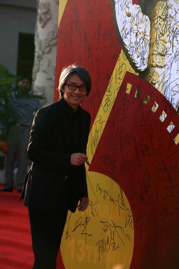 华表红毯时尚点评男明星们的红毯风云(组图)