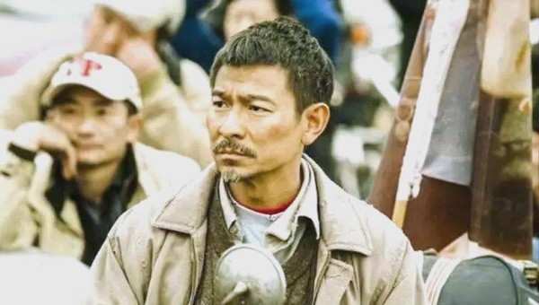 刘德华：黄金时代的标杆与生活的典范