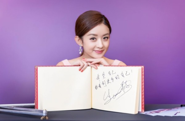 赵丽颖上了富豪榜,却被无数人吐槽,真相好令人心碎…