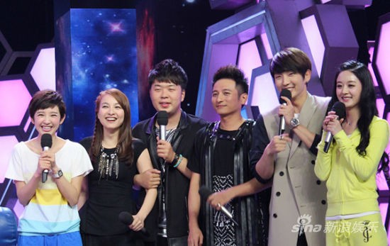 赵丽颖和《快本》主持欢乐互动