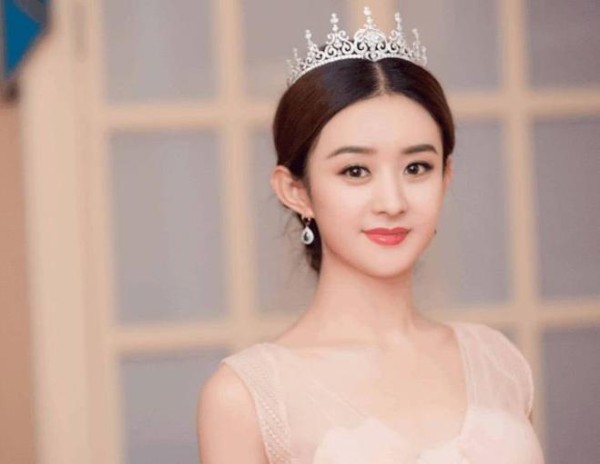 赵丽颖复出后强势霸屏，三部古装剧男主让人期待，网友：又是古装