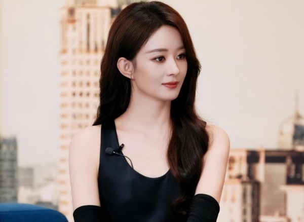 赵丽颖网传接拍《九重天》,众星甘当配角稳坐一番,她的“大女主”底气藏不住了