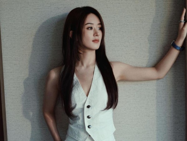 赵丽颖又要接“王炸剧”,多位当红明星给其当配角,而她稳居一番