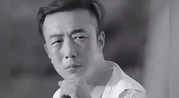 又一演员猝死，影视行业变成血汗工厂，悲剧只是冰山一角