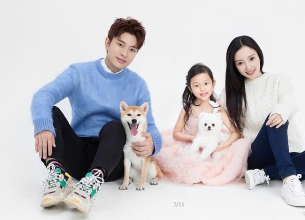 贾乃亮首次正面公开婚姻状况,半年没回家,和李小璐需要空间