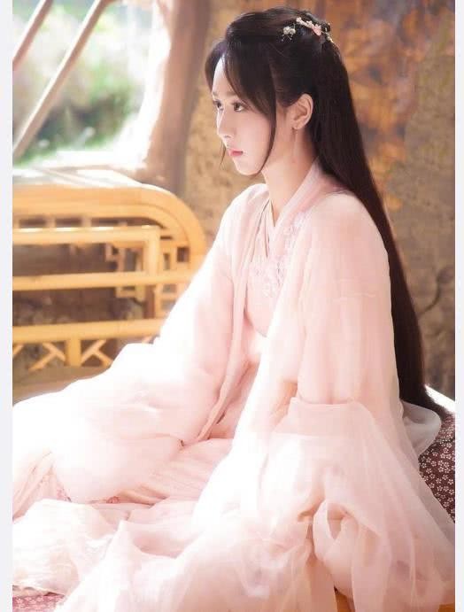 杨紫的新作品,期待已久了,图片中的杨紫,美若天仙