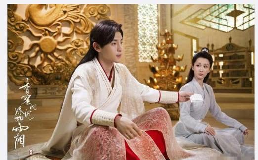 杨紫的新作品，期待已久了，图片中的杨紫，美若天仙