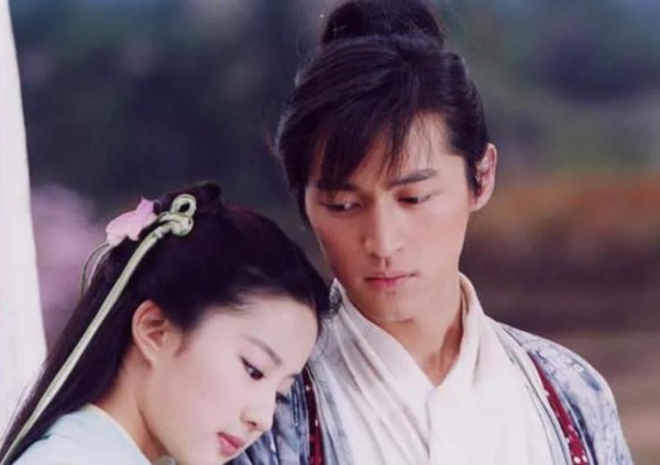 刘亦菲版赵灵儿是“初代白莲花”?别骂了,她才不是!