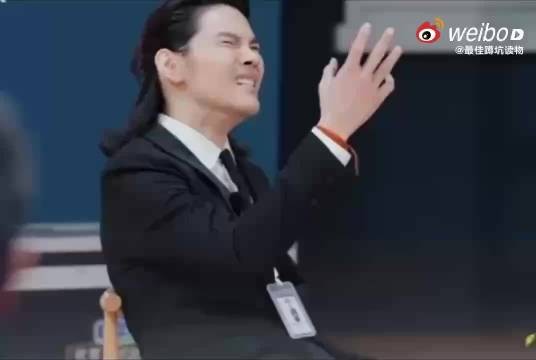 想象一下，自己为最喜欢的明星编写剧本，甚至给他们塑造一个全新的角色！