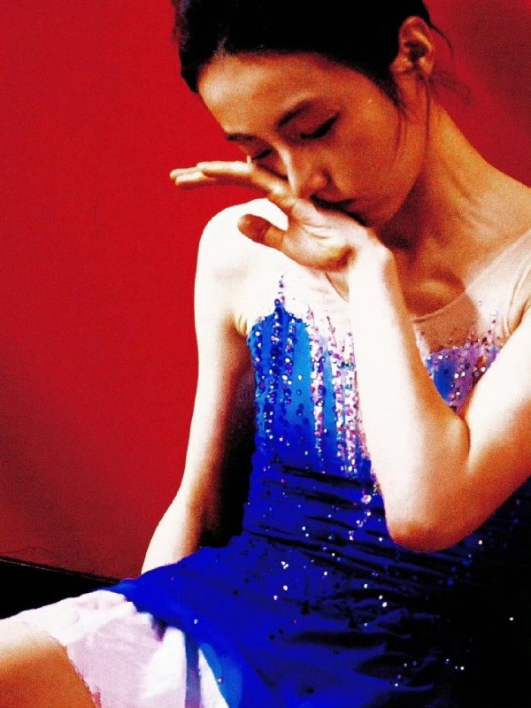 《花漾少女杀人事件》《下一个台风》中，张子枫的表演成为这两部影片中的一抹亮色。图为《花漾少女杀人事件》剧照