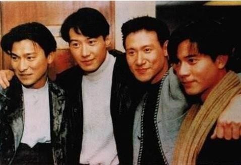 娱乐精神全民化的新网络时代