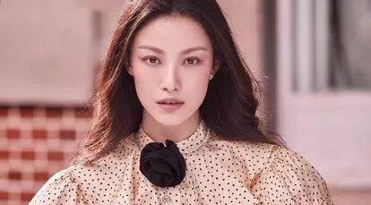 江苏明星大揭秘：他们的代表作与多才多艺