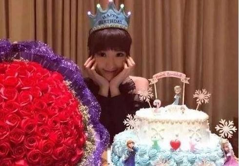 明星们的生日蛋糕：吴奇隆的一般，赵丽颖的有爱