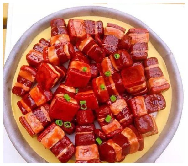 明星“生日蛋糕”长啥样？戚薇重口味，高晓松的社会，他的最费钱