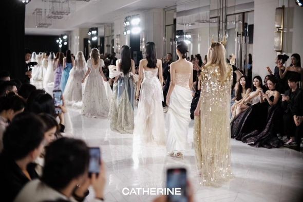 中新网湖北 湖北新闻网 武汉首场国际时装周级别大秀盛大启幕