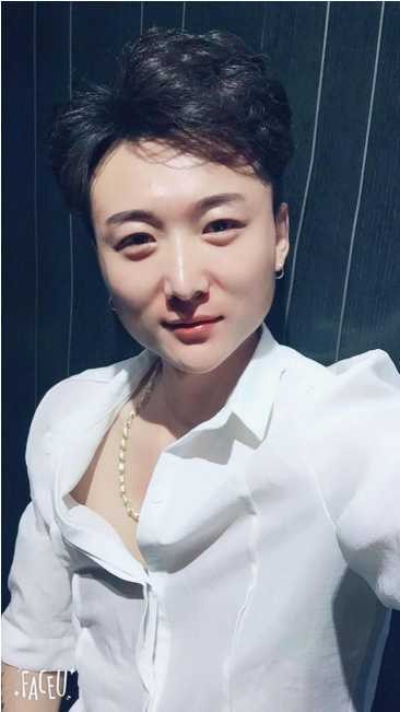 著名造型设计老师刘奕迅