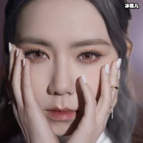 邓紫棋一次获得五个奖项，成金曲奖是最有分量的