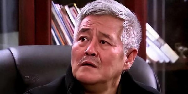 同门不同命！赵本山徒弟境遇悬殊，印证“先做人后演戏”道理
