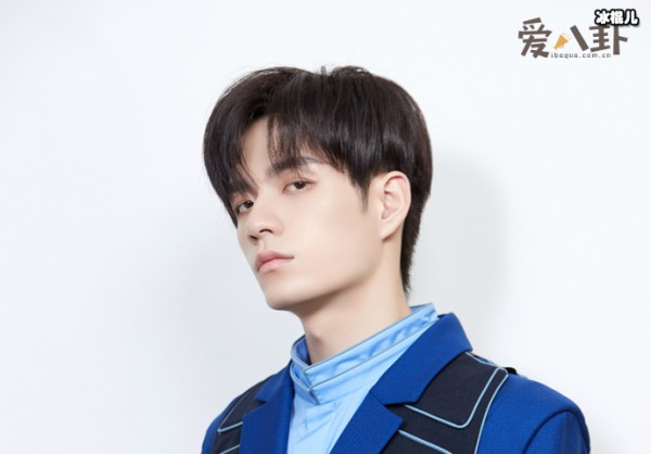 张颜齐为什么叫妖娆