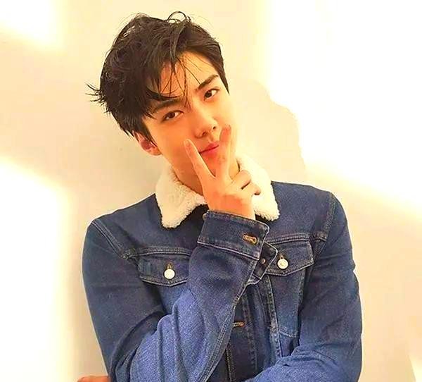 星探发掘与明星背后的故事