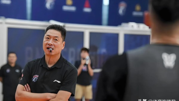 关于里程碑夜广厦男篮完成体检,全明星赛赛后刷纪录,气氛紧张,资深球员宣示担当的信息