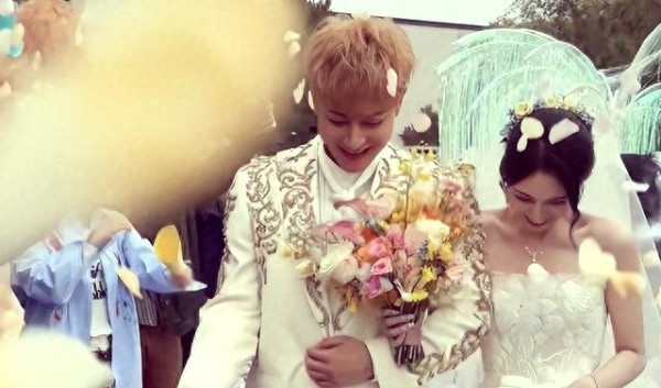 明星婚礼新风尚：创意与情感的新表达