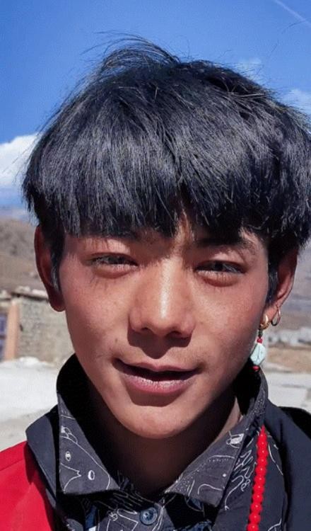 流量小生？中国需要你这样的甜野男孩