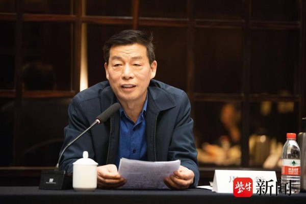 不止于“卖馄饨”与“盖房子”，新大众写作打开文学的“另一重风景”