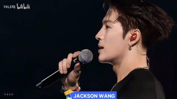 王嘉尔海外强调中国人身份获赞