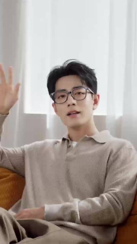 肖战居家造型引热议