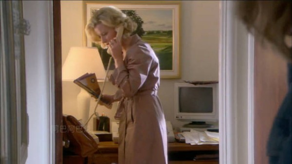 Nora诞下一对龙凤胎,然而David一眼便看出女儿患有唐氏症