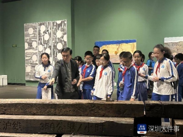 他画出时代记忆,他画出中国速度