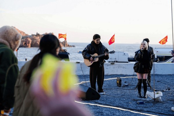 东海日出伴歌起,温州洞头“海岛狂欢季”浪漫启幕