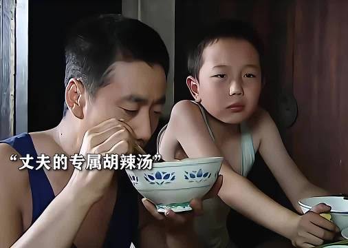 丈夫长期家暴妻子,妻子忍无可忍往丈夫饭里下毒