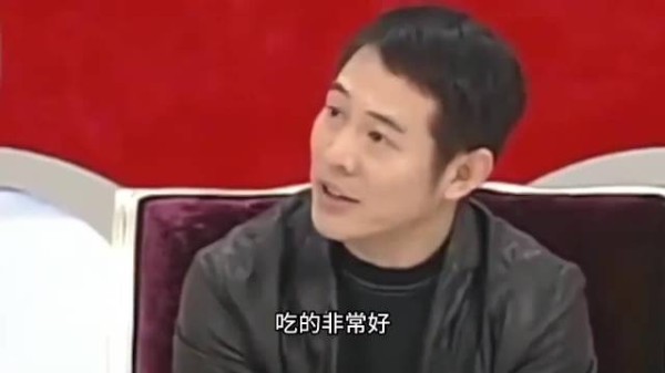 李连杰有很好的妈妈和老师，做运动吃不好就是损耗身体！